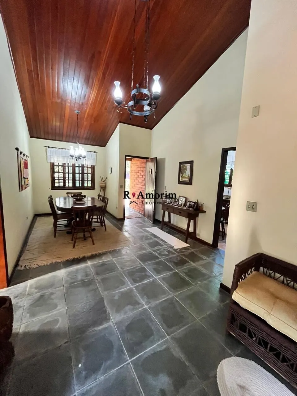 Imagem São Fernando Residência - Casa térrea, a venda, no condomínio São Fernando em Barueri/SP