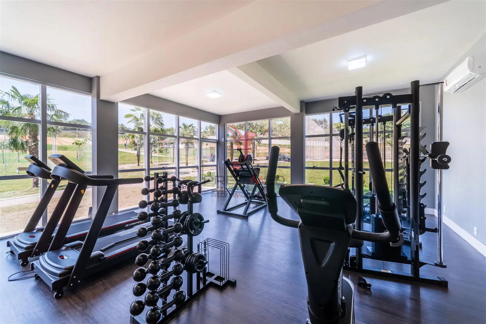 Imagem Lotes de 600m² a 2.400m² para Casa de Campo | Gralha Azul