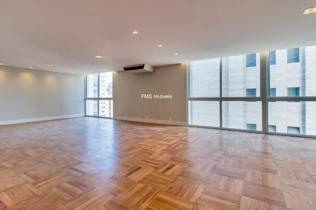 Foto do imóvel Apartamento à venda em Higienópolis, com 3 suítes, 2 vagas e 250m².