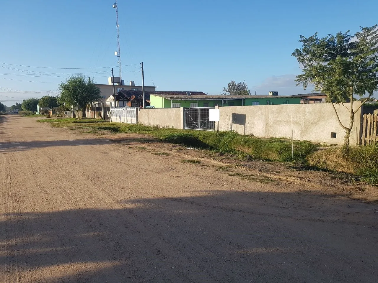Imagem Casa para Venda em Pelotas, Três Vendas, 2 dormitórios, 1 banheiro, 1 vaga