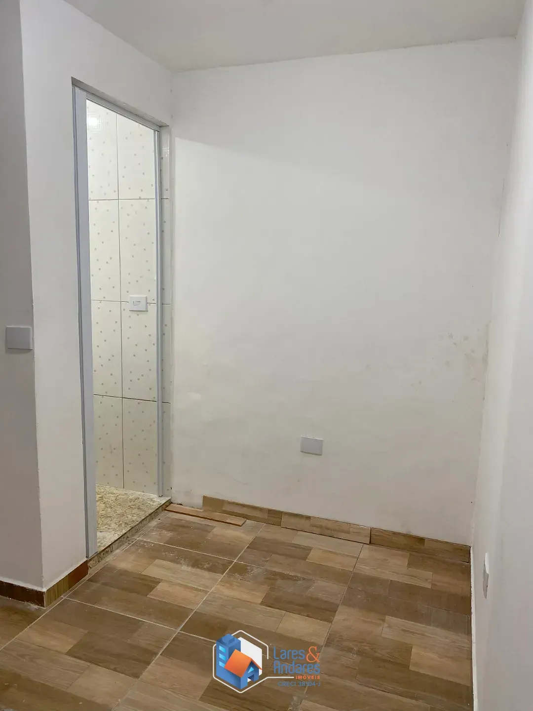 Imagem Sobrado para venda em Cidade Patriarca com 3 quartos, sendo 1 suíte, 174m²