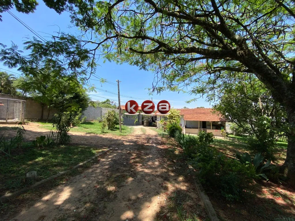 Imagem Imperdível casa à venda em Valinhos-SP, bairro Jardim São Bento do Recreio: 4 quartos, 4 suítes, 3 salas, 6 banheiros, 10 vagas, 314,23m²!