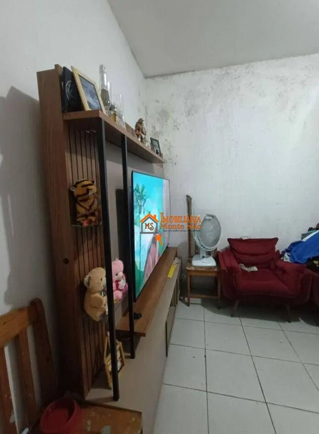 Imagem Sobrado com 4 dormitórios à venda, 250 m² por R$ 690.000,00 - Parque Santos Dumont - Guarulhos/SP