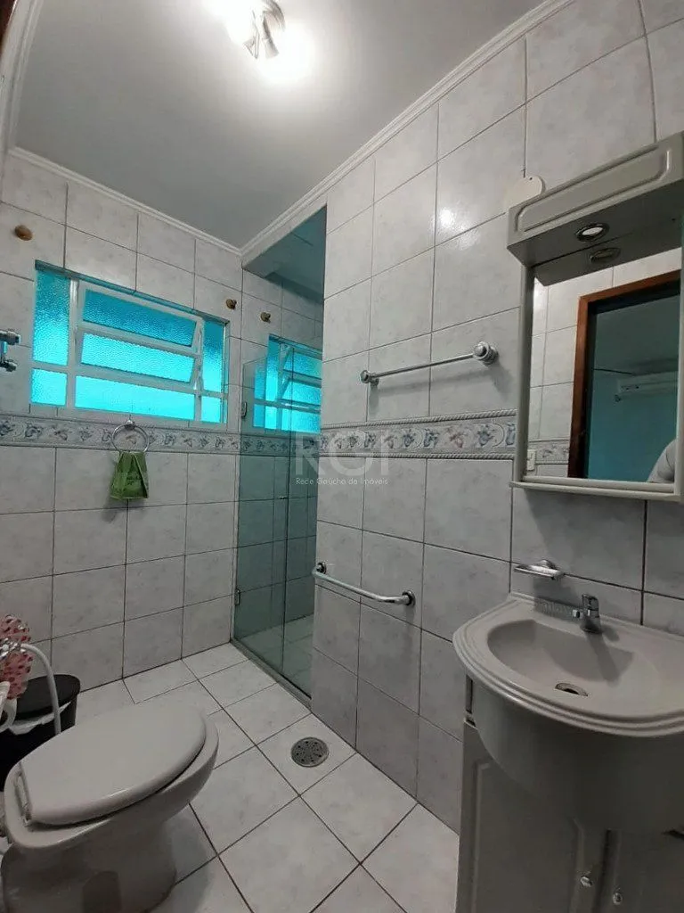 Imagem Casa para Venda - 149m², 3 dormitórios, sendo 1 suites, 3 vagas - Jardim Sabará