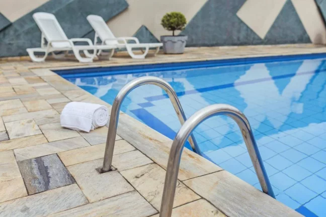 Imagem Flat disponível para venda no Saint Moritz Flat Service, com 48m², 1 dormitório e 1 vaga