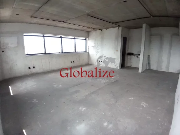 Imagem Sala comercial a venda com 65m², 2 banheiros, 1 vaga no Boqueirão por R$355.000,00