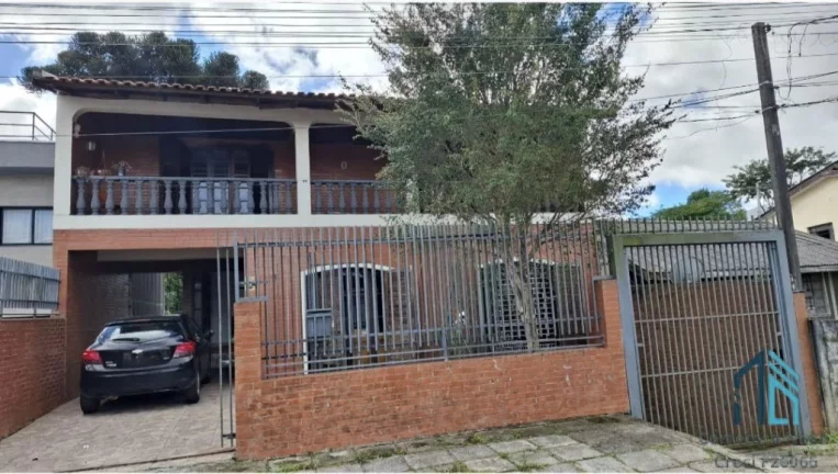 Imagem Casa com edícula, 05 quartos sendo 02 suítes, no São Lourenço em Curitiba PR