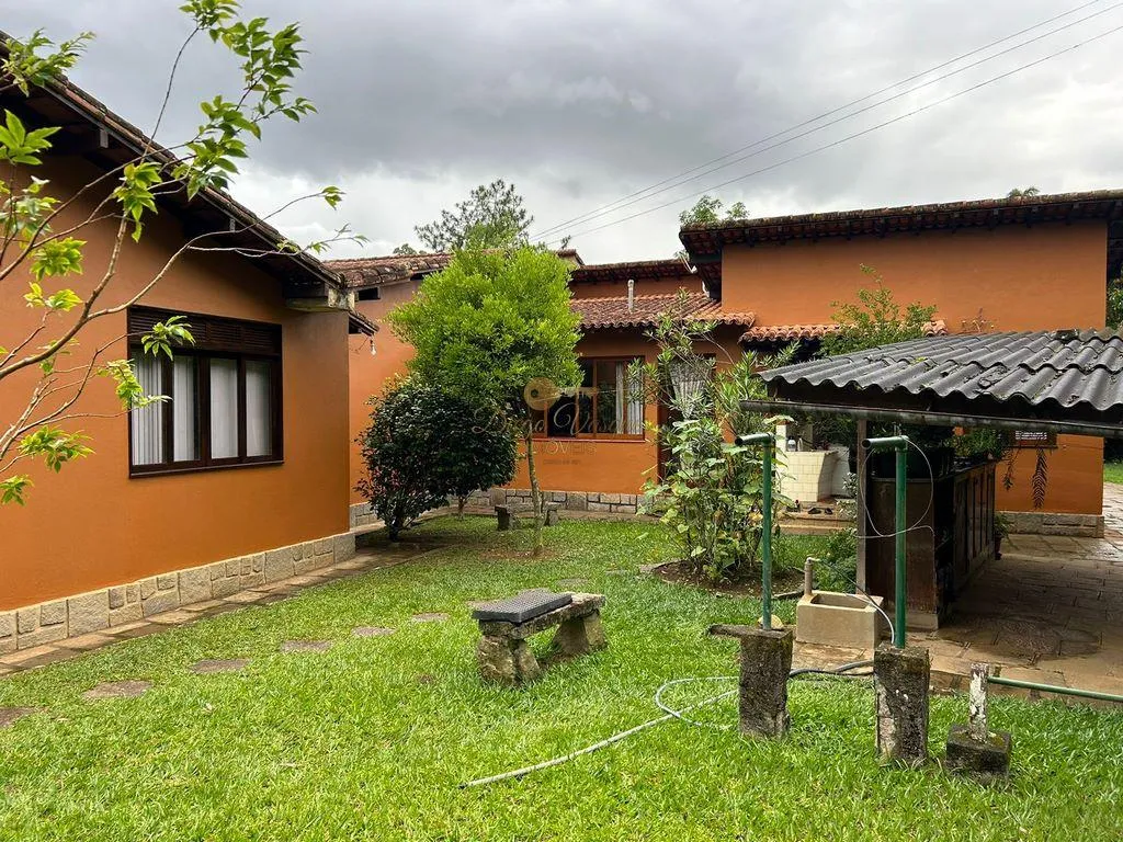 Imagem Casa para Venda em Teresópolis / RJ no bairro Albuquerque