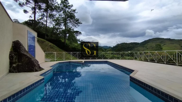 Imagem Casa para Venda em Teresópolis, Vargem Grande, 4 dormitórios, 1 suíte, 2 banheiros, 2 vagas