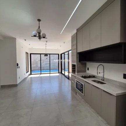 Imagem Casa á Venda no Condomínio Veredas de Franca.