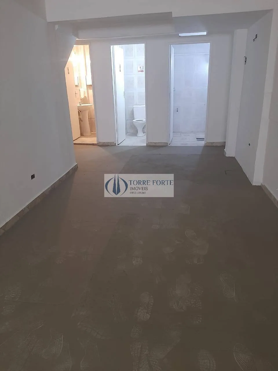 Imagem Casa Comercial com 85m² em excelente localização na Vila Gomes Cardim