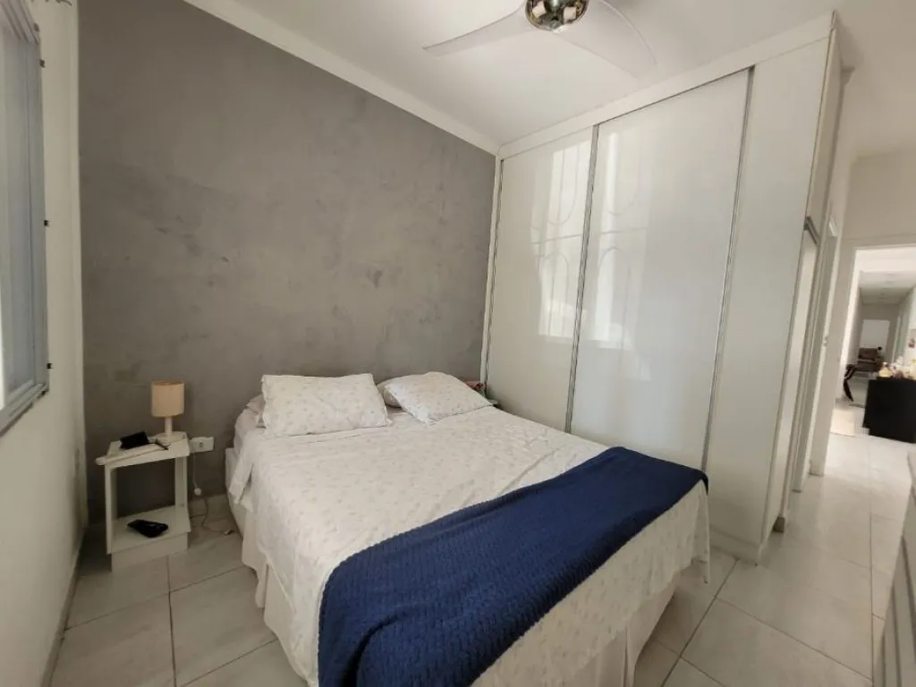 Imagem CASA COM 200,00 m² - AVIAÇÃO - PRAIA GRANDE SP