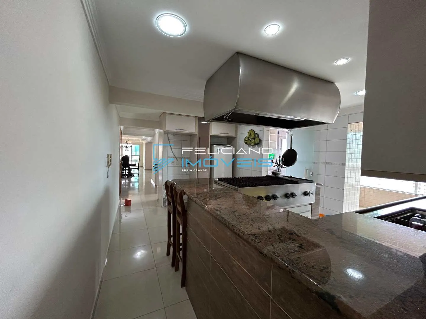 Imagem Apartamento com 3 quartos, Guilhermina, Praia Grande - R$ 850 mil, Cod: 5571