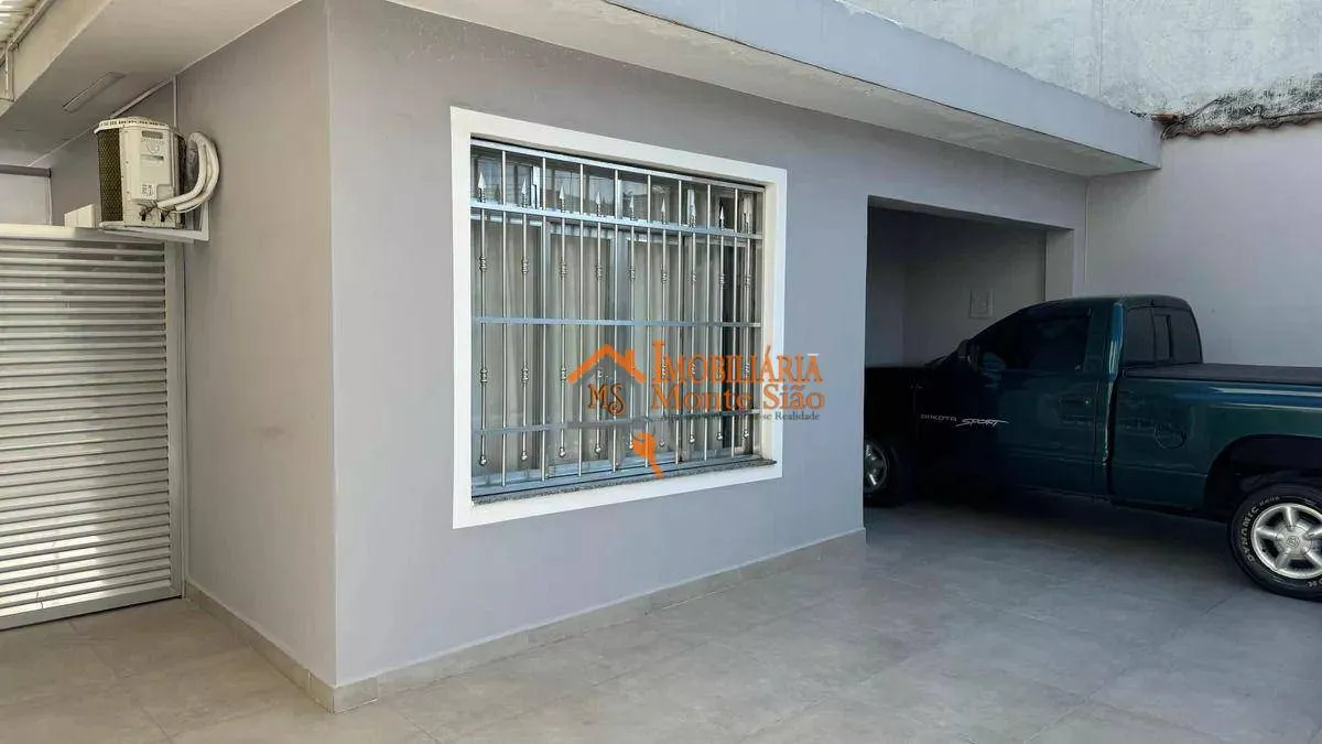 Imagem Casa com 3 dormitórios à venda, 225 m² por R$ 852.000,00 - Vila Augusta - Guarulhos/SP
