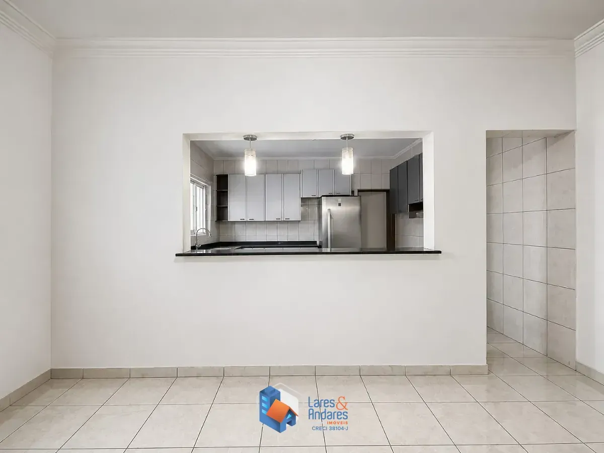 Imagem Casa para venda em Vila Miriam com 5 quartos, sendo 1 suíte, 126m²