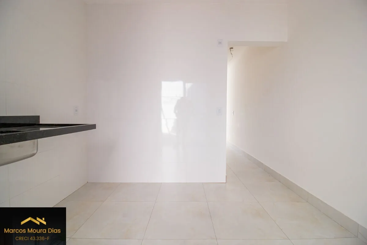 Imagem Sobrado à venda no Rio Pequeno, Novo com 2 Suítes e 2 Vagas de Garagem