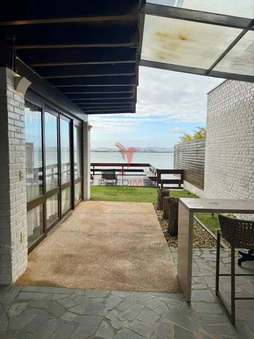 Imagem Casa de super luxo toda mobilada , para locação O Epítome do Luxo e Conforto em Cabeçudas