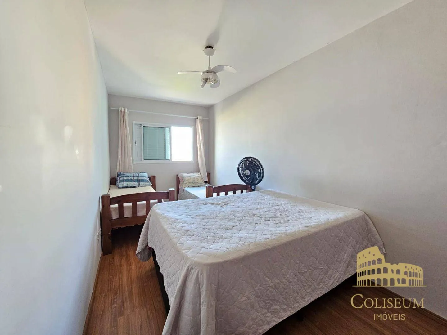 Imagem Apartamento com 2 dormitórios para alugar, 78 m² por R$ 4.500,00/mês - Balneário Flórida - Praia Grande/SP