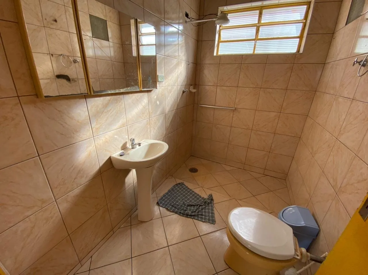 Imagem Comercial à venda 2 Quartos, 1 Vaga, 351.6M², Centro, Taubaté - SP