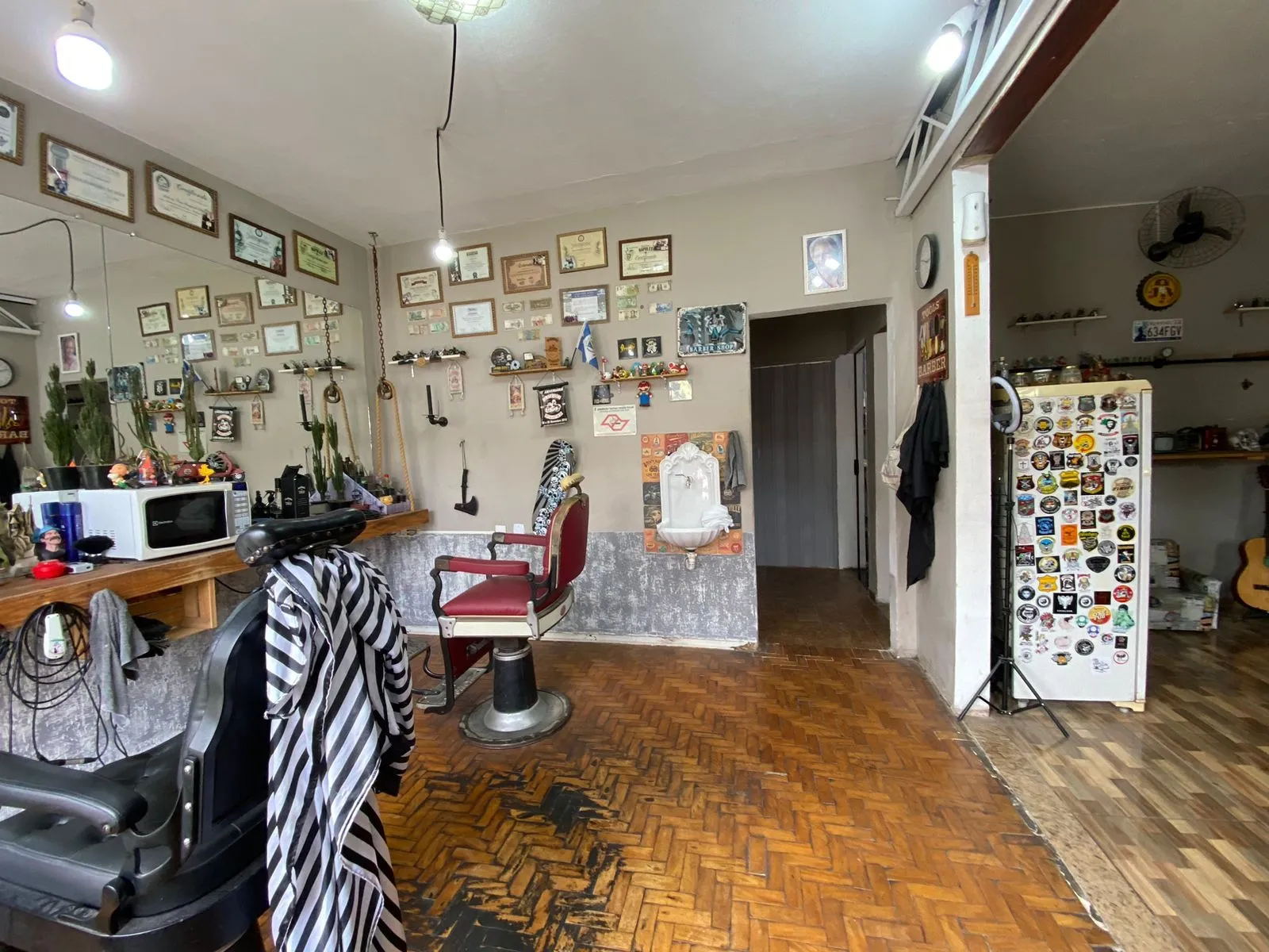 Imagem Oportunidade única: Casa comercial à venda em Votorantim-SP, 2 quartos, 1 sala, 1 vaga, 167m².