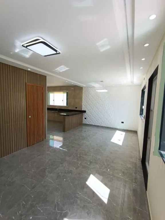 Imagem CASA COM 145,00 m² - MARACANÃ - PRAIA GRANDE SP