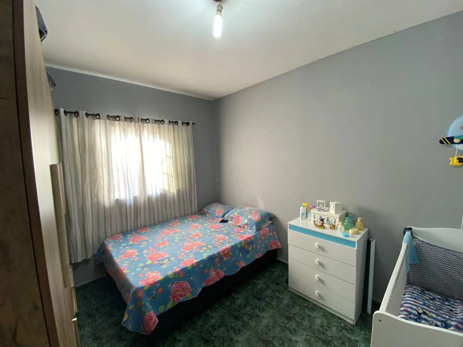 Imagem Casa à venda 4 Quartos, 1 Vaga, 250M², Jardim Baronesa, Taubaté - SP