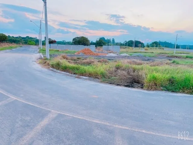 Imagem Terreno à venda 125M², Residencial e Comercial Portal dos Eucaliptos, Pindamonhangaba - SP