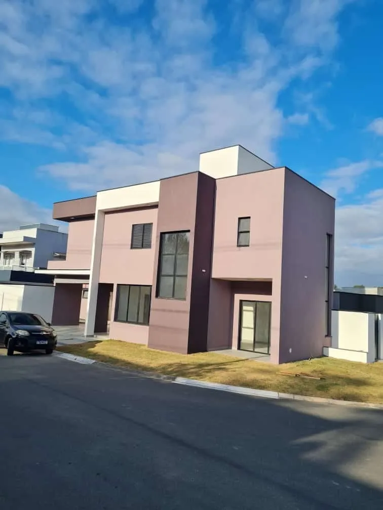 Foto do imóvel Sobrado Moderno com 3 Dormitórios, Suíte com Closet e Área Gourmet no Condomínio Vila Romana - Pindamonhangaba
