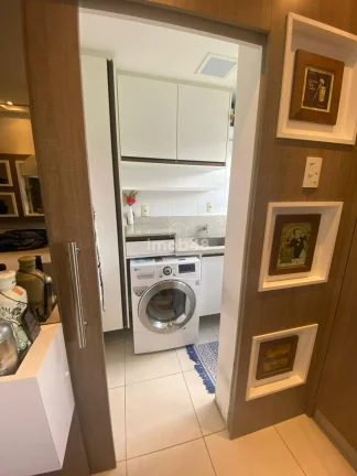 Imagem Apartamento à Venda no Ipiranga, São José, 114m², 2 Quartos, todo mobiliado porteira fechada