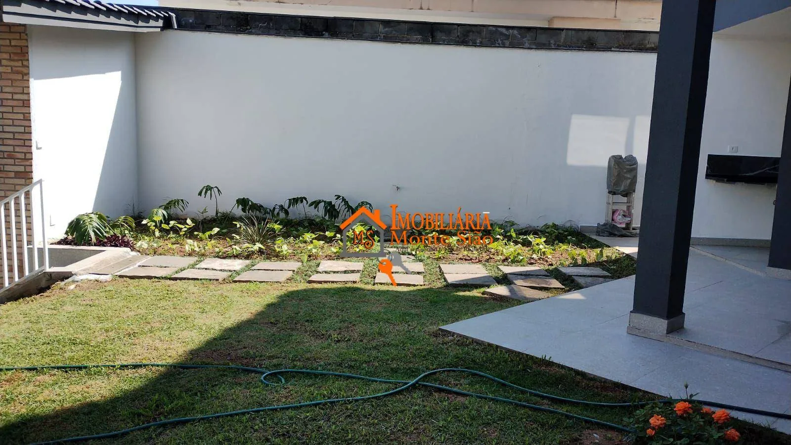 Imagem Casa com 3 dormitórios à venda, 300 m² por R$ 3.300.000 - Jardim Fazenda Rincao - Aruja V - Arujá/SP