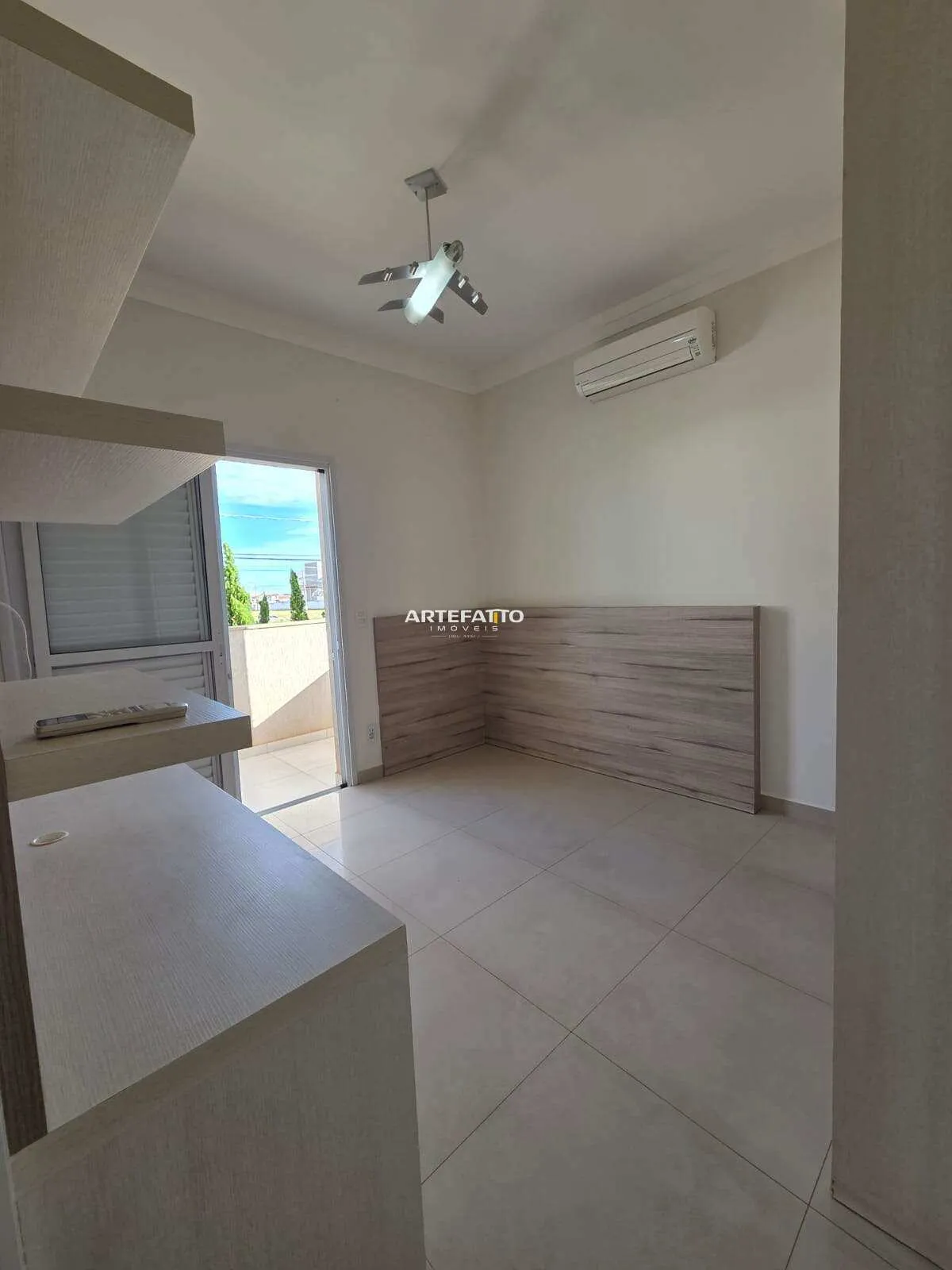 Imagem Sobrado à venda em Franca, Jardim Piratininga, com 4 quartos, 340m2