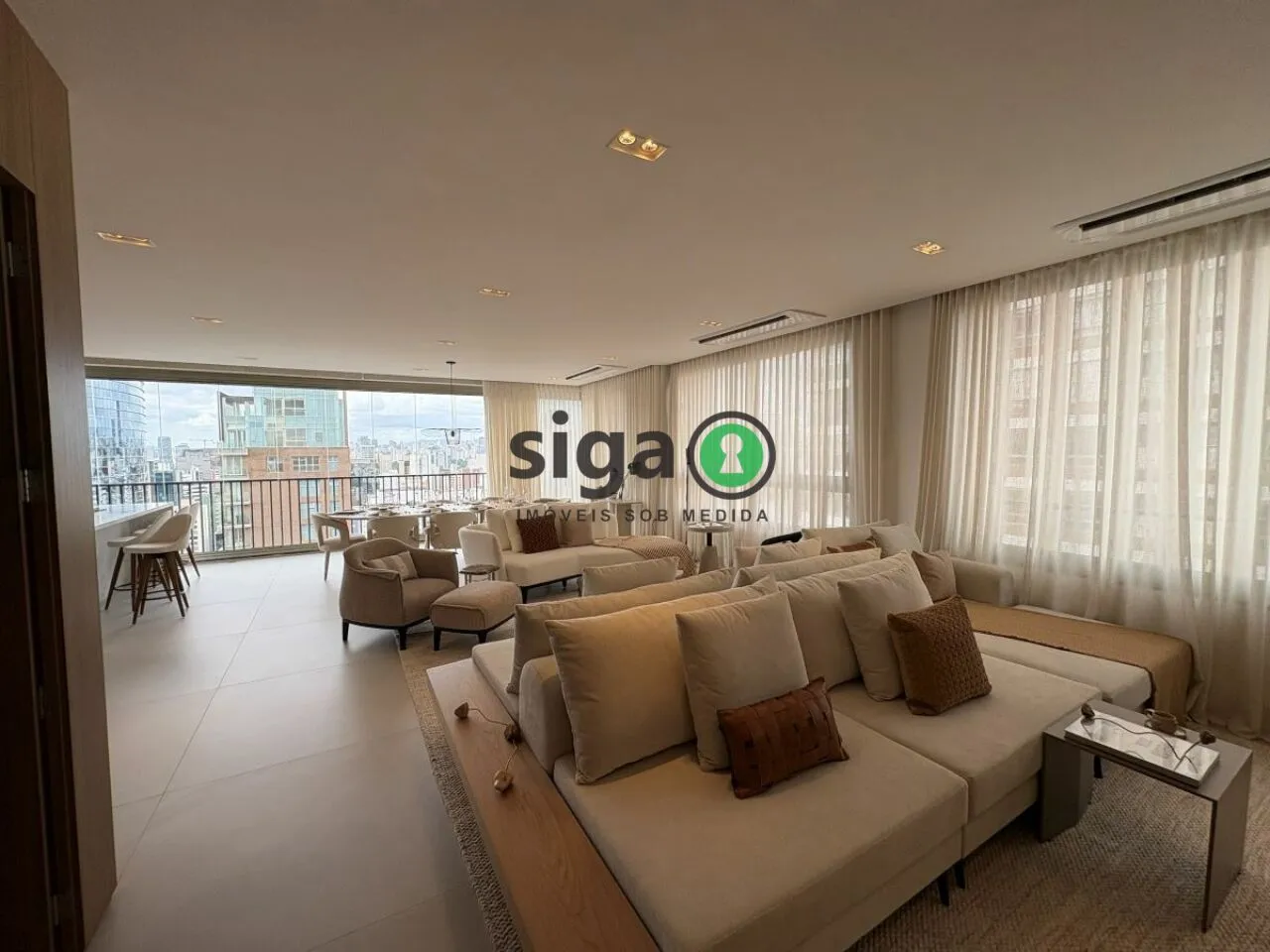 Imagem APARTAMENTO A VENDA NO ITAIM BIBI COM 03 QUARTOS