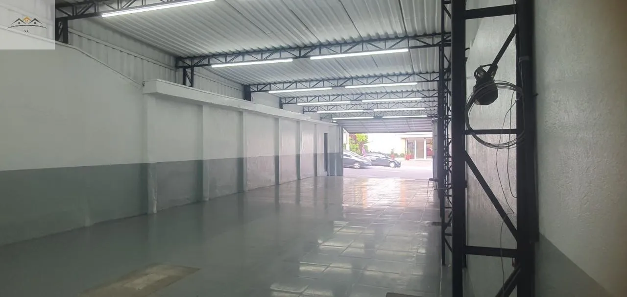 Imagem Galpão para locação no Centro de Osasco 223m² 2 wc 2 salas.