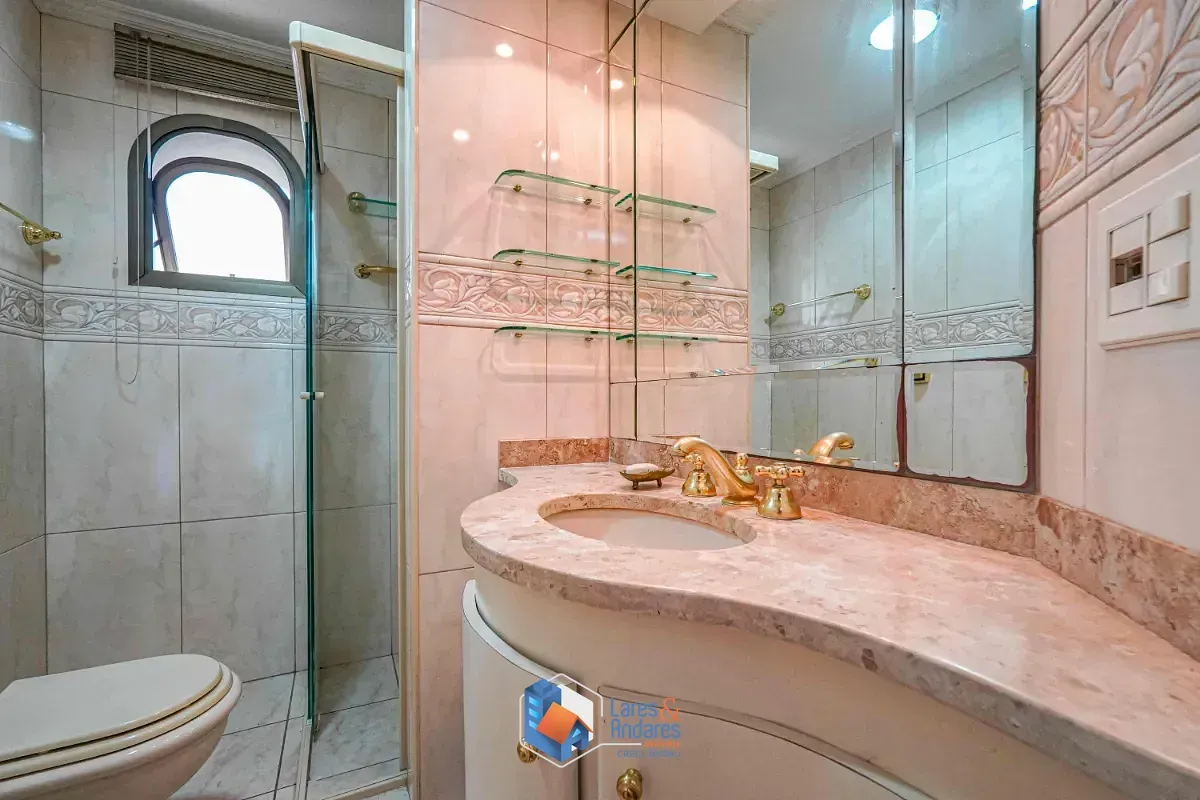 Imagem Apartamento para venda em Moema com 3 quartos, sendo 1 suíte, 142m²