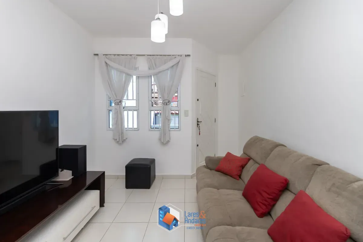 Imagem Sobrado para venda em Jardim Nossa Senhora do Carmo com 3 quartos, sendo 1 suíte, 152m²