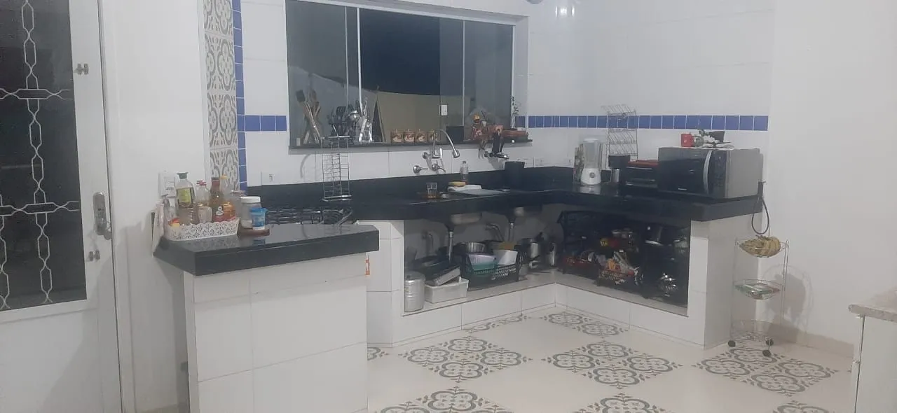 Imagem Casa à venda 5 Quartos, 3 Suites, 4 Vagas, 230M², Vila São Geraldo, Taubaté - SP