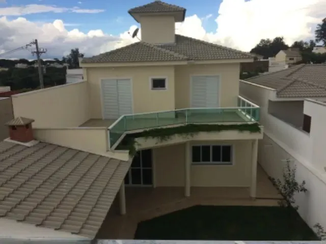 Imagem Casa no Condomínio Lago da Serra, ao lado do lago no centro da cidade de Araçoiaba da Serra