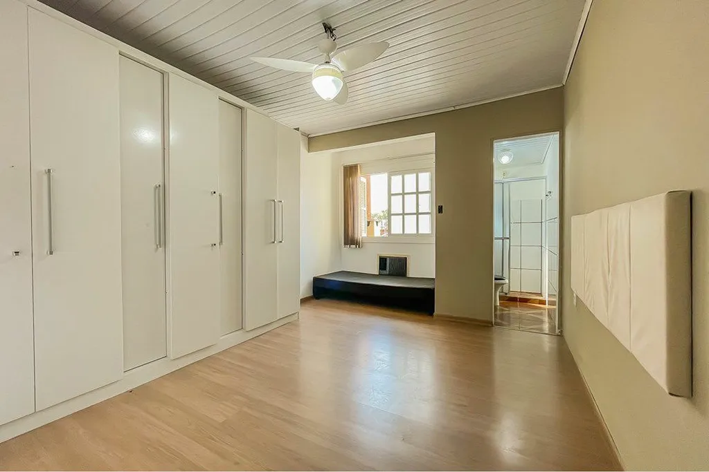 Imagem Casa de Condomínio em Hípica