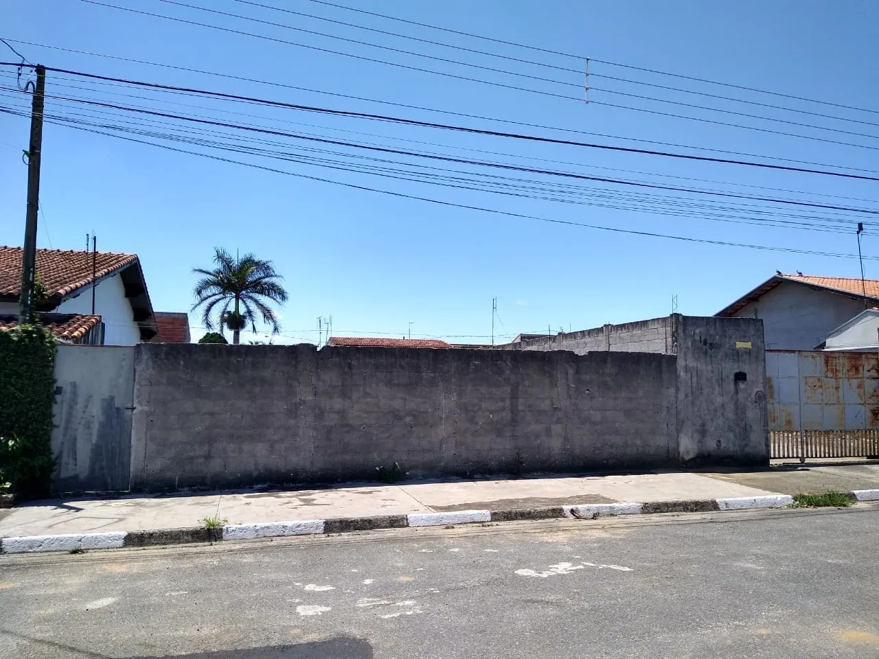 Imagem Terreno à venda 300M², Laerte Assunção, Pindamonhangaba - SP