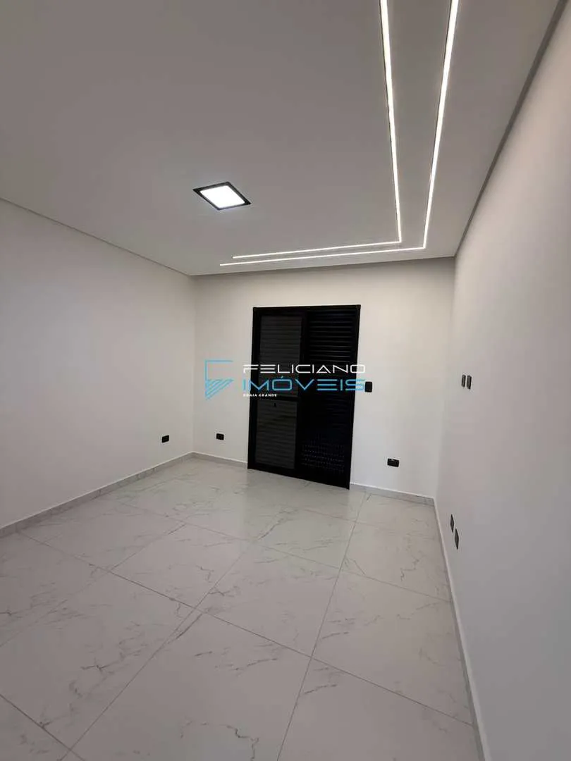 Imagem Casa com 4 quartos, Boqueirão, Praia Grande - R$ 1.45 mi, Cod: 7002