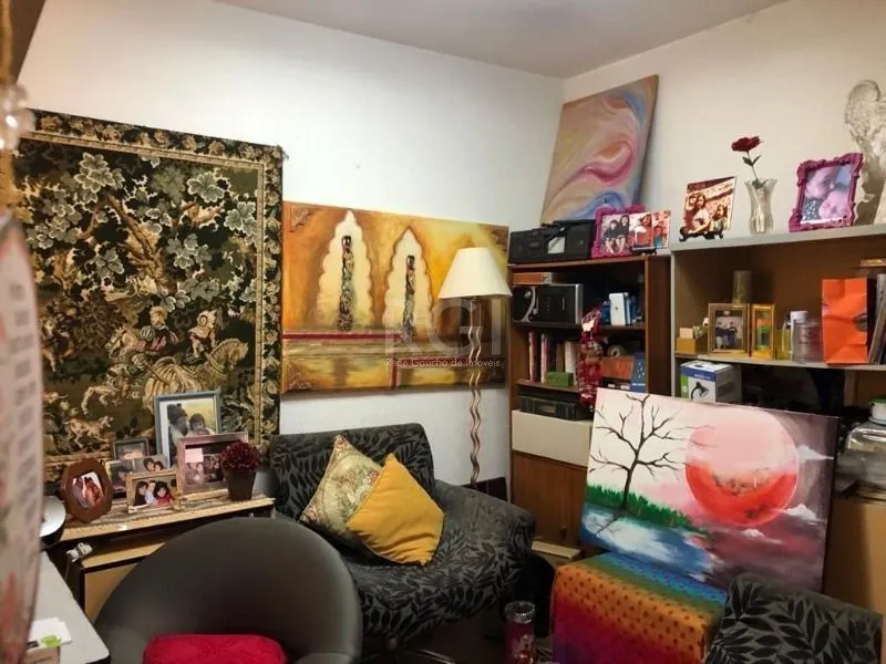 Imagem Casa para Venda - 200m², 3 dormitórios, sendo 1 suites, 2 vagas - Chácara das Pedras