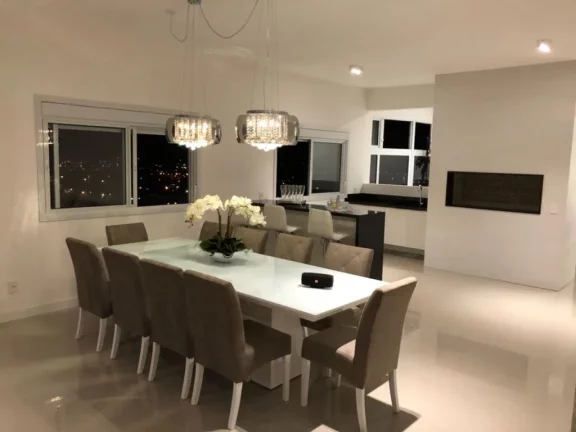 Imagem Apartamento 4 Dormitórios - Bairro Navegantes