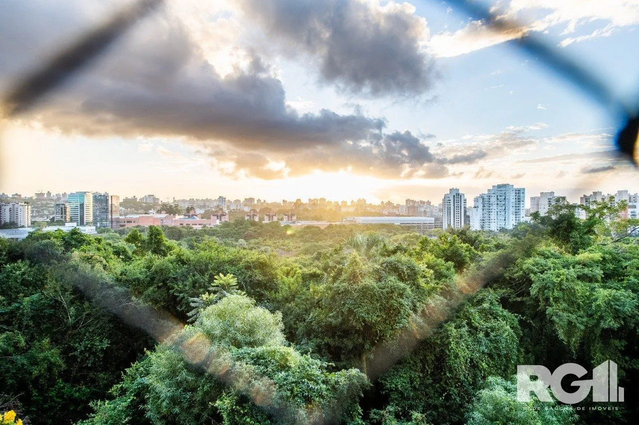 Imagem Luxuoso Apartamento no Mirador