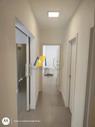 Imagem Linda Casa com 239 m² em Condomínio à Venda com 3 Quartos e 1 Suíte