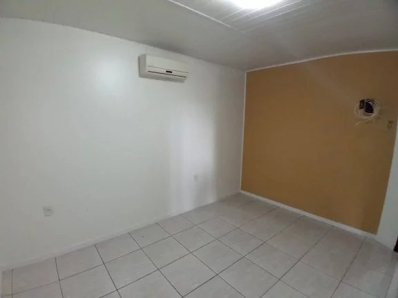 Imagem ENCANTADOR!!! Sítio com lindo Chalé, Quiosque e Piscina, Viamão/RS