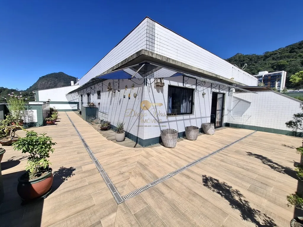 Foto do imóvel Cobertura para Venda em Teresópolis / RJ em Rua Hildegardo de Noronha