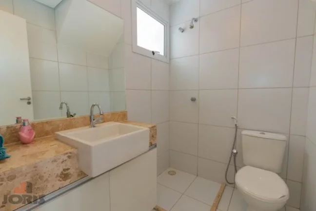 Imagem Casa Duplex a Venda no bairro Eusébio - Eusébio, CE