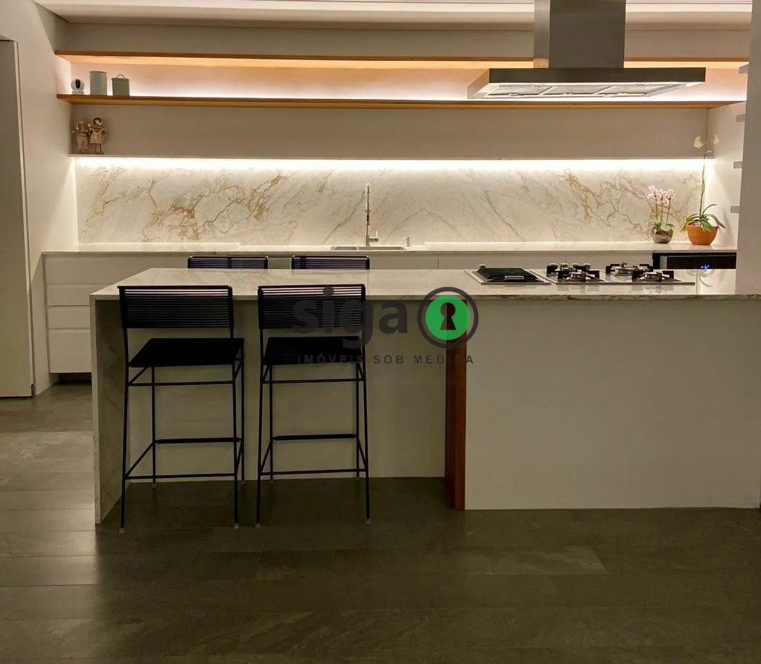 Imagem APARTAMENTO NO PANAMBY COM 3 SUÍTES Á VENDA, 3 VAGAS, QUADRA DE TENIS!!! REFORMADO!