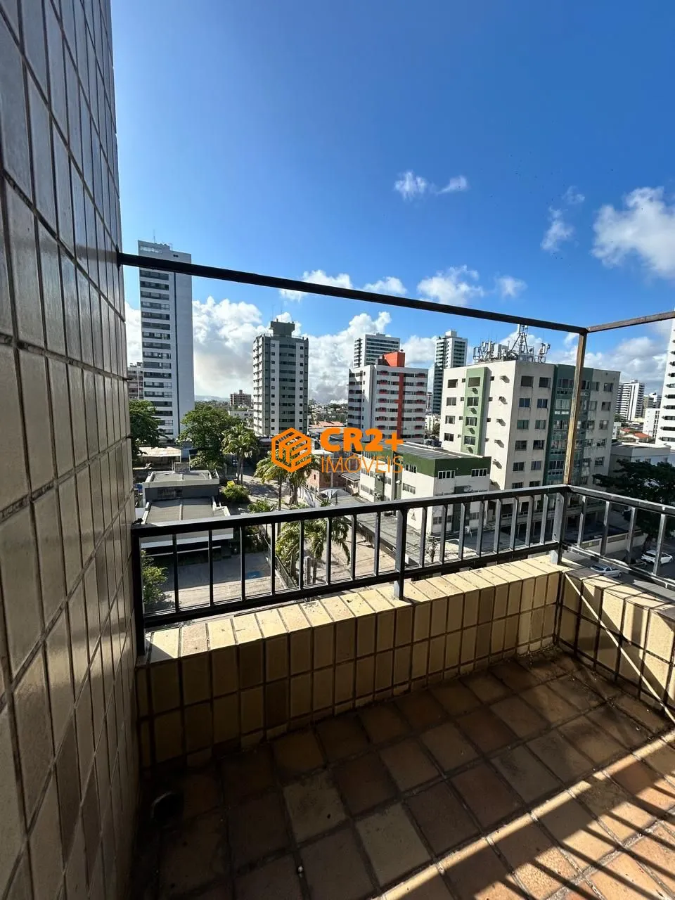 Imagem Vendo Cobertura Duplex à Beira-Mar em Candeias Oportunidade Única! 240m²