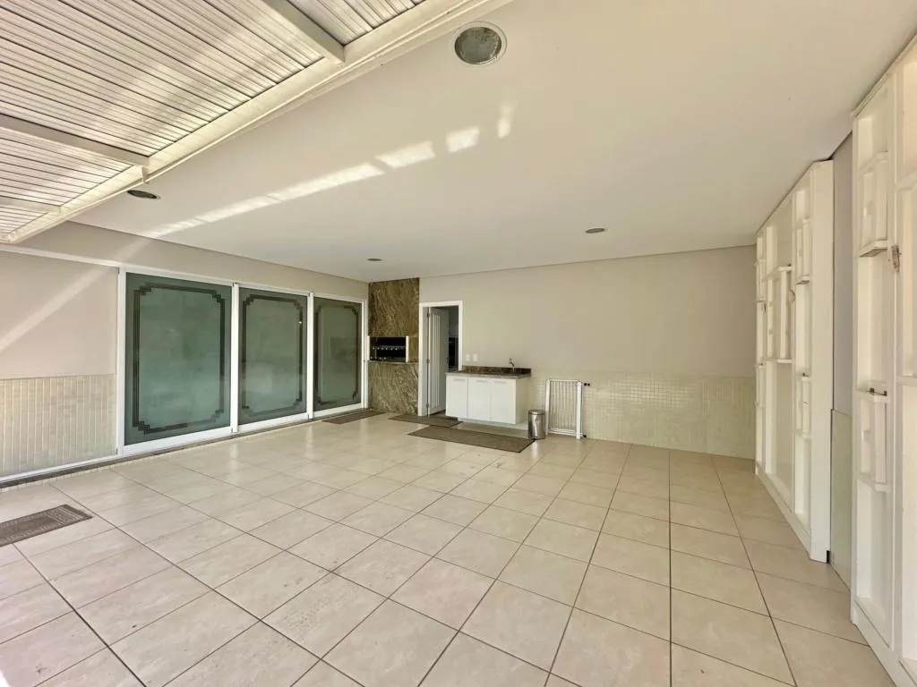 Imagem Casa em Condominio 4 Dormitórios - Bairro Morada do Sol
